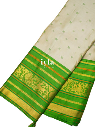 The Timeless Legacy Weave Kanjeevaram in Pistachio Dream