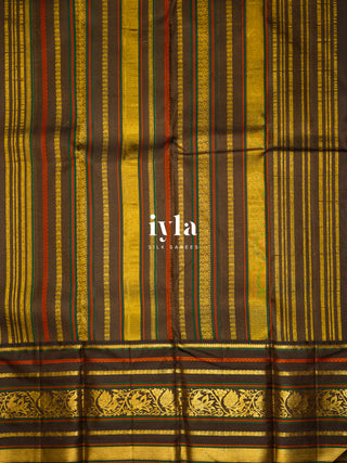 The Timeless Legacy Weave Kanjeevaram in Wild Turmeric