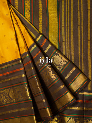 The Timeless Legacy Weave Kanjeevaram in Wild Turmeric