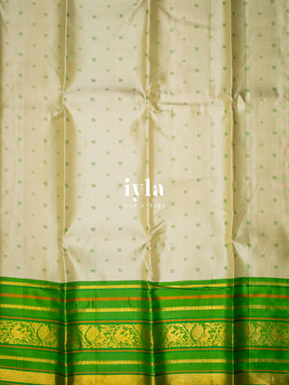 The Timeless Legacy Weave Kanjeevaram in Pistachio Dream
