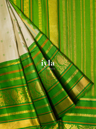 The Timeless Legacy Weave Kanjeevaram in Pistachio Dream
