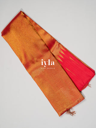 The Bollywood Rekha Inspired Signature Kanjeevaram in Red