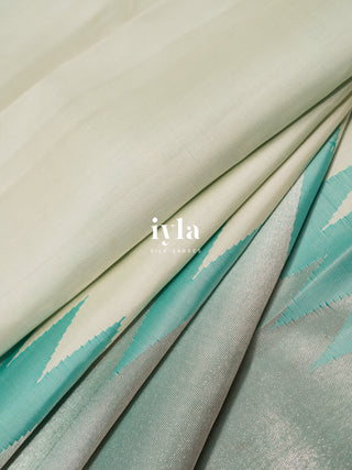 The Tiffany Blue Glow Theory Kanjeevaram