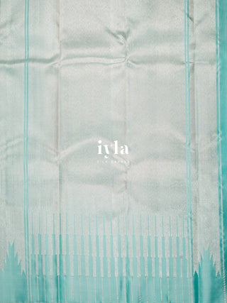 The Tiffany Blue Glow Theory Kanjeevaram