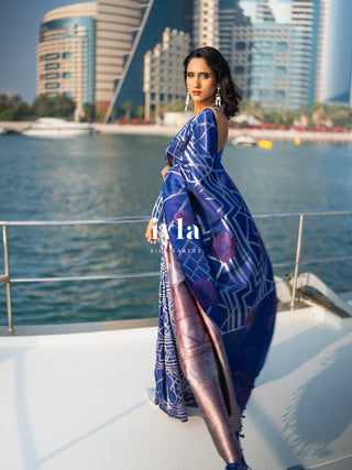 Pre-Order | The Art Deco Bloom Kanjeevaram in Ocean Sapphire