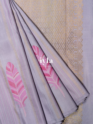 The Banana Grove Whisper Kanjeevaram in Pastel Lavender