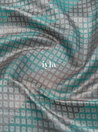 The Bandhej Weave Kanjeevaram