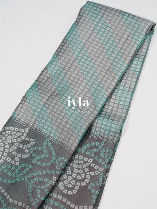 The Bandhej Weave Kanjeevaram