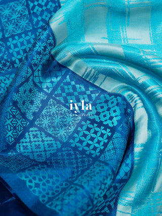 The Artistic Palette Kanjeevaram in Capri Blue