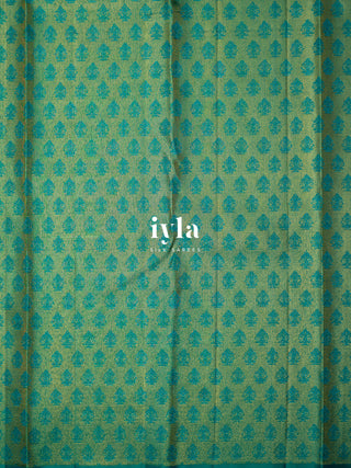 The Champagne Gardenia Affair Kanjeevaram
