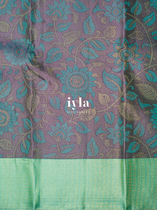 The whispers of Kalamkari Kanjeevaram in Amethyst Smoke