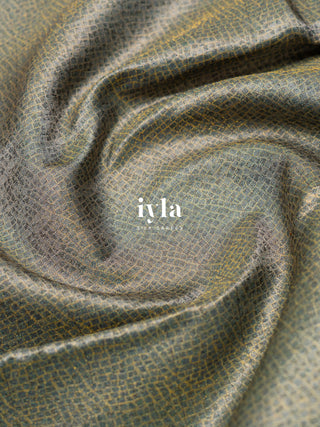 The Exotic Lotus Pond Kanjeevaram Dipped in Gold