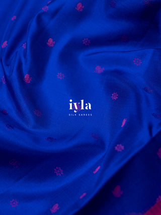The Royal Blue Timeless Legacy Weave Kanjeevaram