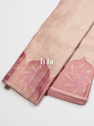 The Pink Quartz Chronicles Kanjeevaram