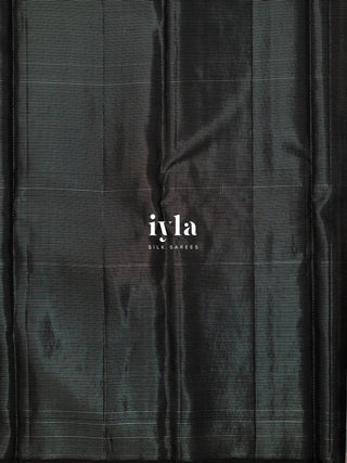 The Classic Burberry Checkered Kanjeevaram