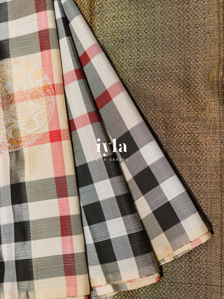 The Classic Burberry Checkered Kanjeevaram