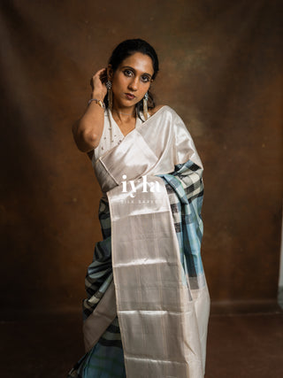 The Iconic Burberry Checkered Kanjeevaram