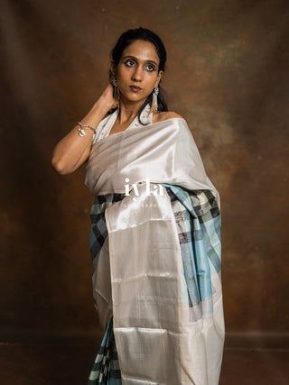 The Iconic Burberry Checkered Kanjeevaram