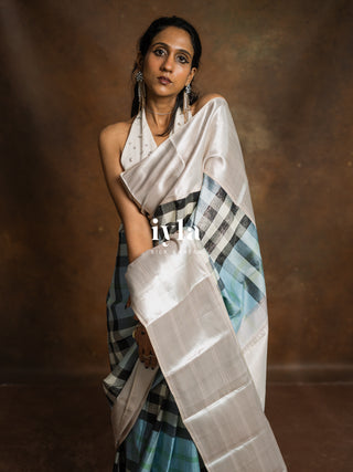 The Iconic Burberry Checkered Kanjeevaram