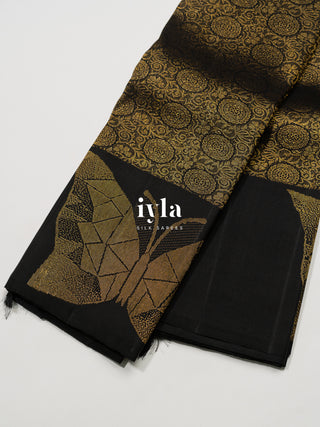 The Black Butterfly in Blooms Kanjeevaram