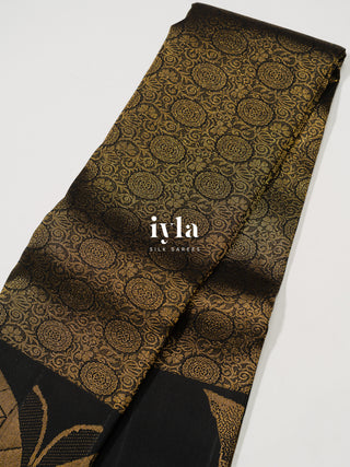 The Black Butterfly in Blooms Kanjeevaram