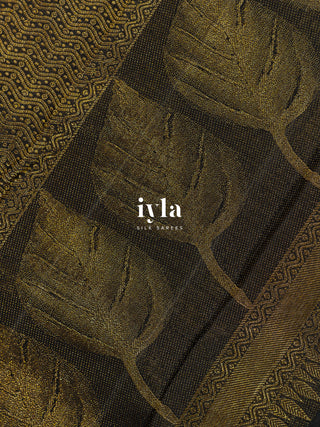 The Black Butterfly in Blooms Kanjeevaram