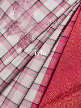 The White Butterfly Weave Checkered Kanjeevaram