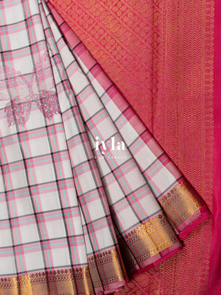 The White Butterfly Weave Checkered Kanjeevaram