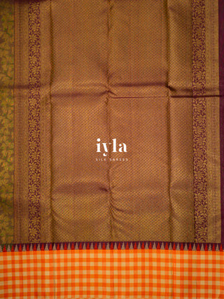 The Hibiscus Bloom Kanjeevaram in Coffee Brown