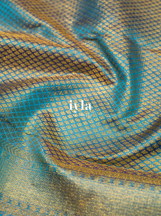 The Periwinkle Kanjeevaram in Deep Chestnut Brown