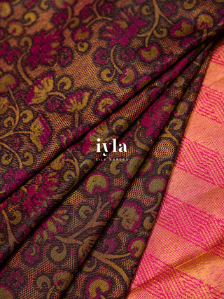 The Wandering Lotus Weave Kanjeevaram