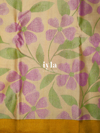 The Periwinkle Kanjeevaram in Champagne Ivory
