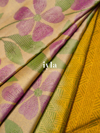 The Periwinkle Kanjeevaram in Champagne Ivory