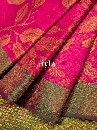 The Periwinkle Kanjeevaram in Barbie Pink