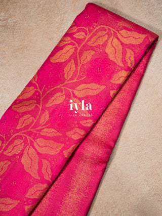 The Periwinkle Kanjeevaram in Barbie Pink
