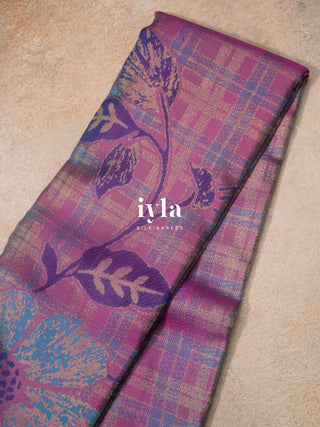 The Wild Comos Bloom Kanjeevaram in soft amethyst