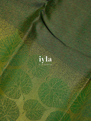 The Tropical Canopy Kanjeevaram in Vintage Emerald
