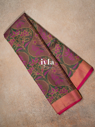 The Ikkat Floral Weave Kanjeevaram in Walnut Brown