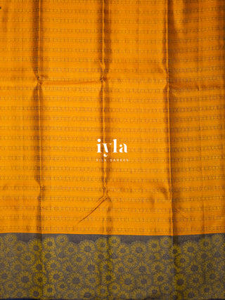 The Sunflower Bloom Kanjeevaram in Amber Glow