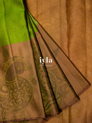 The Indian Kalamkari Peacock Kanjeevaram in Leafy Green