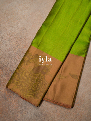 The Indian Kalamkari Peacock Kanjeevaram in Leafy Green