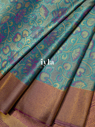 The Wandering Lotus Weave Kanjeevaram in Tiffany