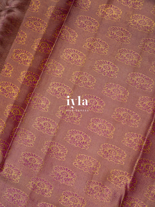 The Wandering Lotus Weave Kanjeevaram in Tiffany