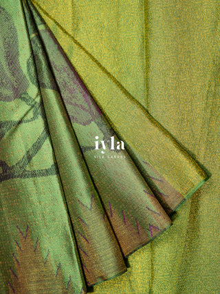 The Trumpet Lily Kanjeevaram in Pistachio Green