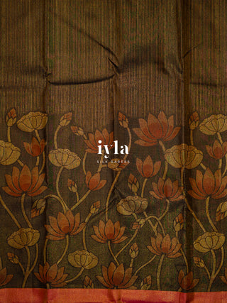 The Lotus Bloom Theory Kanjeevaram in Walnut Brown