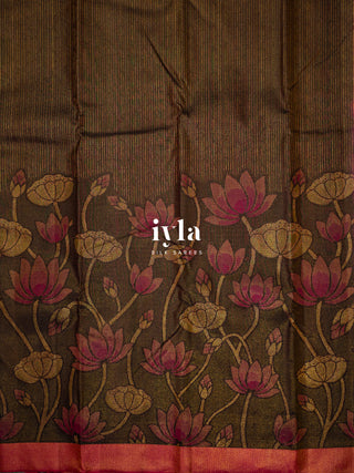 The Lotus Bloom Theory Kanjeevaram in Walnut Brown