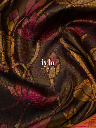The Lotus Bloom Theory Kanjeevaram in Walnut Brown
