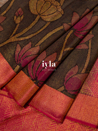 The Lotus Bloom Theory Kanjeevaram in Walnut Brown
