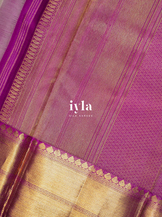 The Tropical Foliage Silk Saree in Turquoise Green
