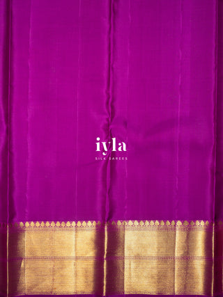 The Tropical Foliage Silk Saree in Turquoise Green